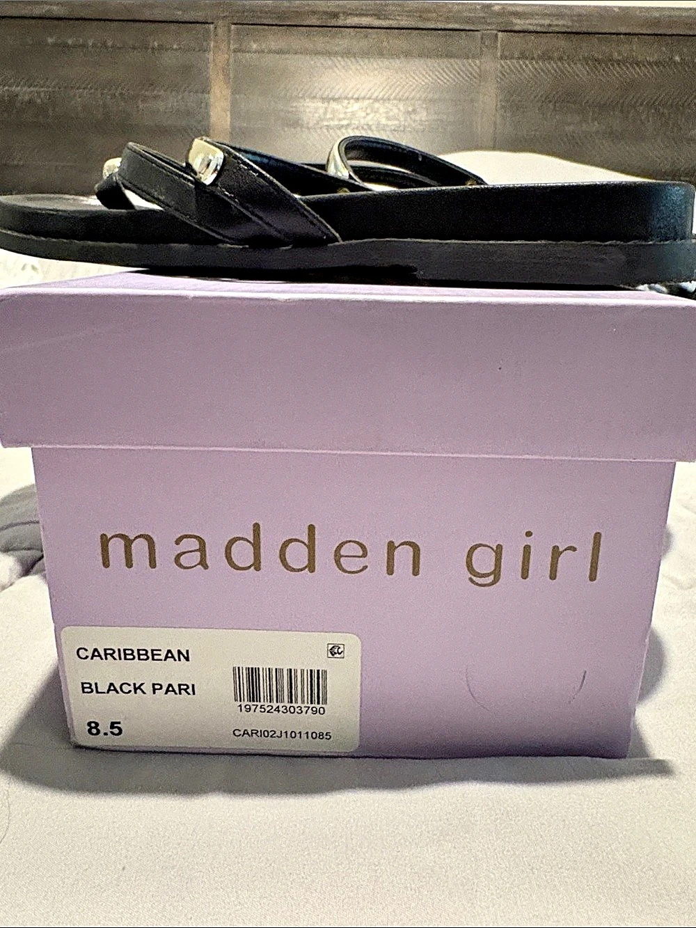 Madden Girl Caribbean Paris Black Sandals US 8.5